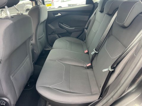 Ford Focus 1.6 Zetec Powershift Euro 6 5dr 28