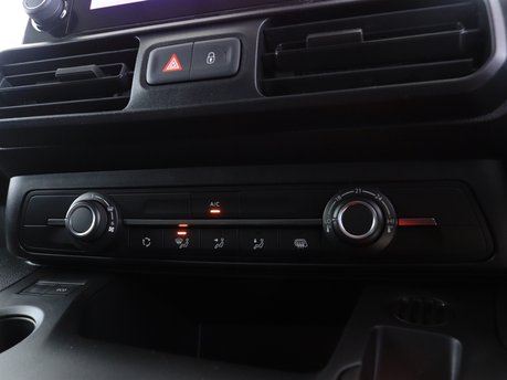 Citroen Berlingo M 1.5 BlueHDi 1000Kg Driver 130ps EAT8 17