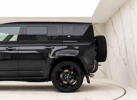 Land Rover Defender 110 V8 22
