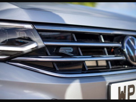 Volkswagen Tiguan 1.5 Tiguan R-Line Edition TSI Semi-Auto 5dr 12