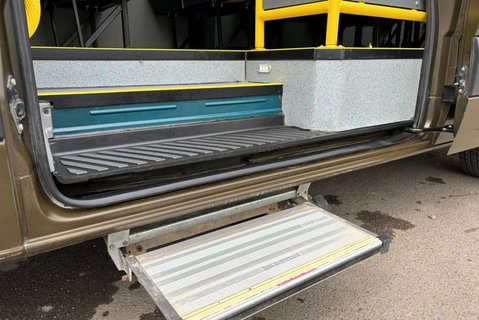 Mercedes-Benz Sprinter 519 4x4 14 Str Minibus with Air Con - Ex MOD 10