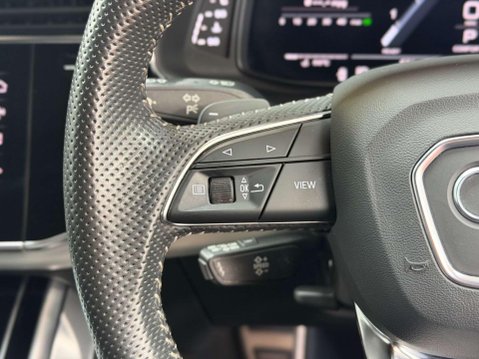Audi SQ7 4.0 TDI V8 SUV 5dr Diesel Tiptronic quattro Euro 6 (s/s) (435 ps) 30