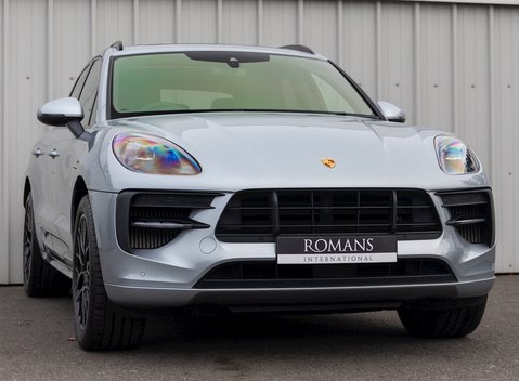 Porsche Macan GTS 1