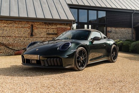 Porsche 911 3.6 T-Hybrid 992 4 GTS Targa PDK 4WD Euro 6 (s/s) 2dr