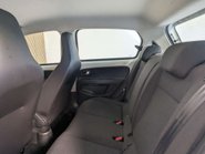 Volkswagen Up 1.0 Move up! 5dr 39