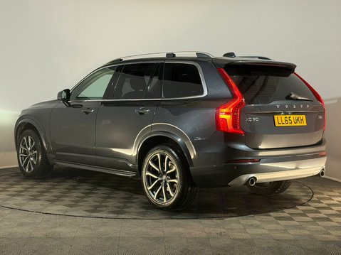 Volvo XC90 D5 MOMENTUM AWD 9