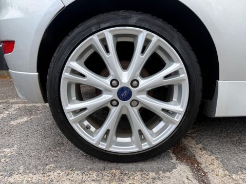 Ford Fiesta SPORT TDCI 12