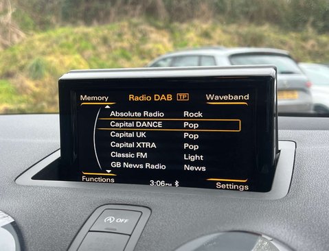 Audi A1 1.0 A1 Sport TFSI Semi-Auto 3dr 25