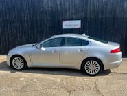 Jaguar XF D LUXURY 4
