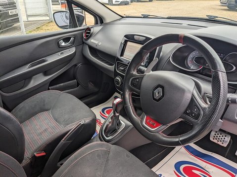 Renault Clio RENAULTSPORT NAV 12
