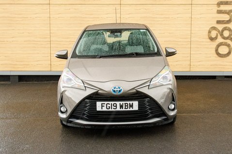 Toyota Yaris VVT-I ICON TECH 5