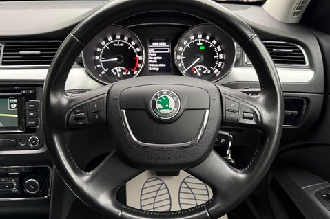 Skoda Superb SE PLUS TDI CR DSG - 2 OWNERS - 14 SERVICES - NEW MOT 35