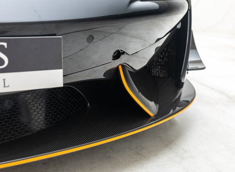 McLaren 620R 35