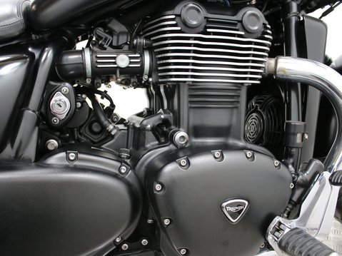 Triumph Thunderbird THUNDERBIRD STORM ABS 14