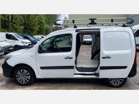 Mercedes-Benz Citan 1.5 109 CDI Panel Van 5dr Diesel Manual L2 Euro 5 (90 ps) 17