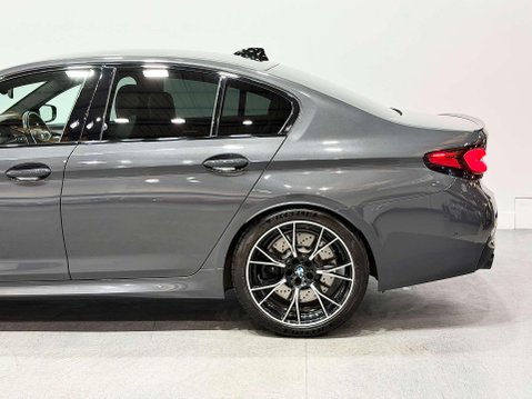 BMW M5 4.4i V8 Competition Saloon 4dr Petrol Steptronic xDrive Euro 6 (s/s) (625 p 19