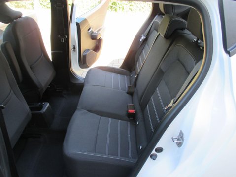Dacia Sandero 1.0 TCe Comfort Euro 6 (s/s) 5dr 30