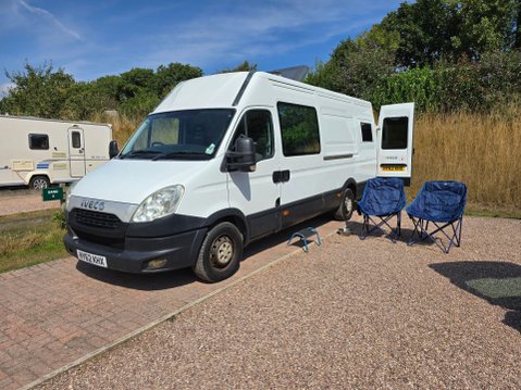Iveco Daily 35S13V Camper comversion 3