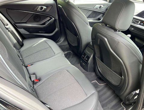BMW 1 Series 2.0 118D Sport 5dr 39