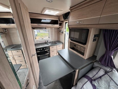 Autosleeper Bourton AWAITING PREPARATION 9