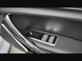 Jaguar XF R-DYNAMIC S 40