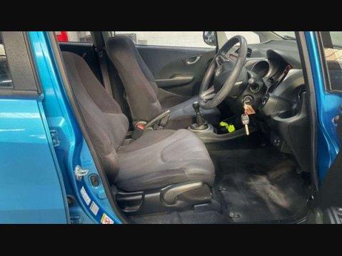 Honda Jazz 1.3 Jazz i-VTec ES 5dr 16