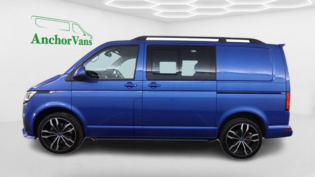 Volkswagen Transporter Crew Cab AUTO SWB L1H1 Low Roof T32 Highline Air Con Alloys EURO 6 7