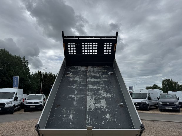 Ford Transit Tipper MWB [SOLD SM] L2 Leader 350 Tow Bar EURO 6 NO VAT 9