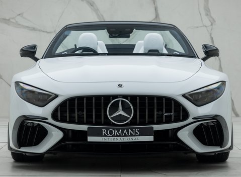 Mercedes-Benz SL Class SL63 AMG PERFORMANCE 10