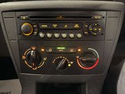 Citroen C4 1.6i 16V SX 5dr 18