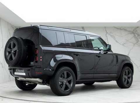Land Rover Defender 110 X-Dynamic S D300 MHEV 7