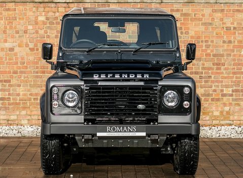 Land Rover Defender 90 Autobiography Edition 4