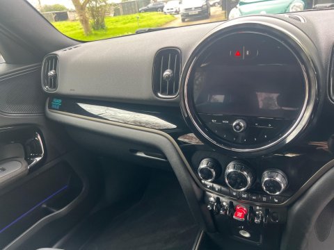 Mini Countryman COOPER BOARDWALK EDITION 43