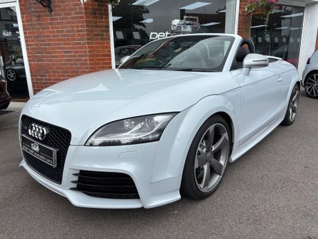 Audi TT 2.5 TFSI Roadster 2dr Petrol Manual quattro Euro 5 (340 ps)