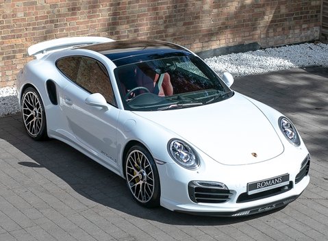 Porsche 911 (991) Turbo S 8