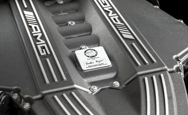 Mercedes-Benz SLS AMG 31