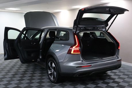 Volvo V60 B4 CROSS COUNTRY AWD MHEV 20