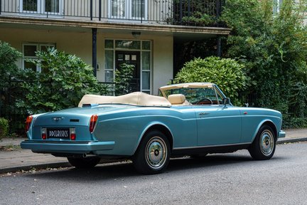Rolls-Royce Corniche IV 3