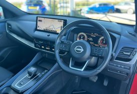 Nissan Qashqai DIG-T TEKNA DCT MHEV AUTO 14
