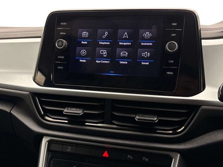 Volkswagen T-Roc 1.5 T-Roc Life TSI 5dr 8