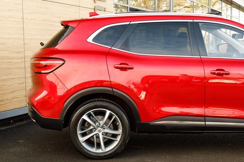 MG HS EXCLUSIVE DCT 7