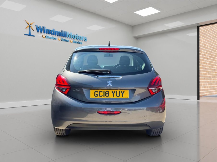 2018 Peugeot 208 — image 7