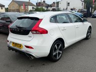 Volvo V40 T2 R-DESIGN 9