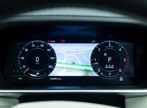 Land Rover Range Rover D300 Westminster Black Edition 17