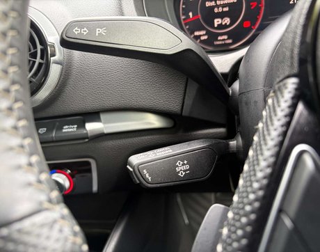 Audi A3 1.5 A3 Sportback 35 TFSI Black Edition Semi-Auto 5dr 31