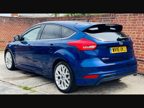 Ford Focus 1.5 TDCi Zetec S Hatchback 5dr Diesel Manual Euro 6 (s/s) (120 ps) 6