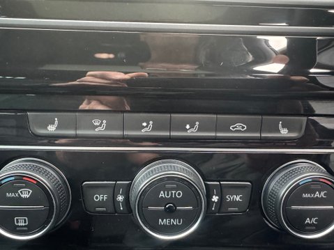 Volkswagen Golf GT EDITION TSI ACT BMT 22