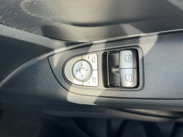 Mercedes-Benz Vito AUTO LWB L2H1 Low Roof Progressive 114 Camera EURO 6 24