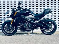 Suzuki GSX GSXS 1000 24
