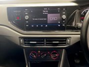 Volkswagen Polo 1.0 EVO Match Hatchback 5dr Petrol Manual Euro 6 (s/s) (80 ps) Air Con - Bl 18